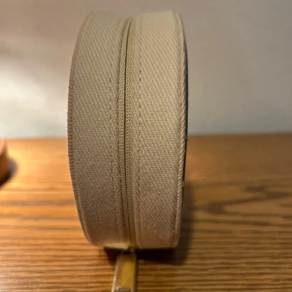 Burberry Goddess travel case EUC - Picture 9 of 10